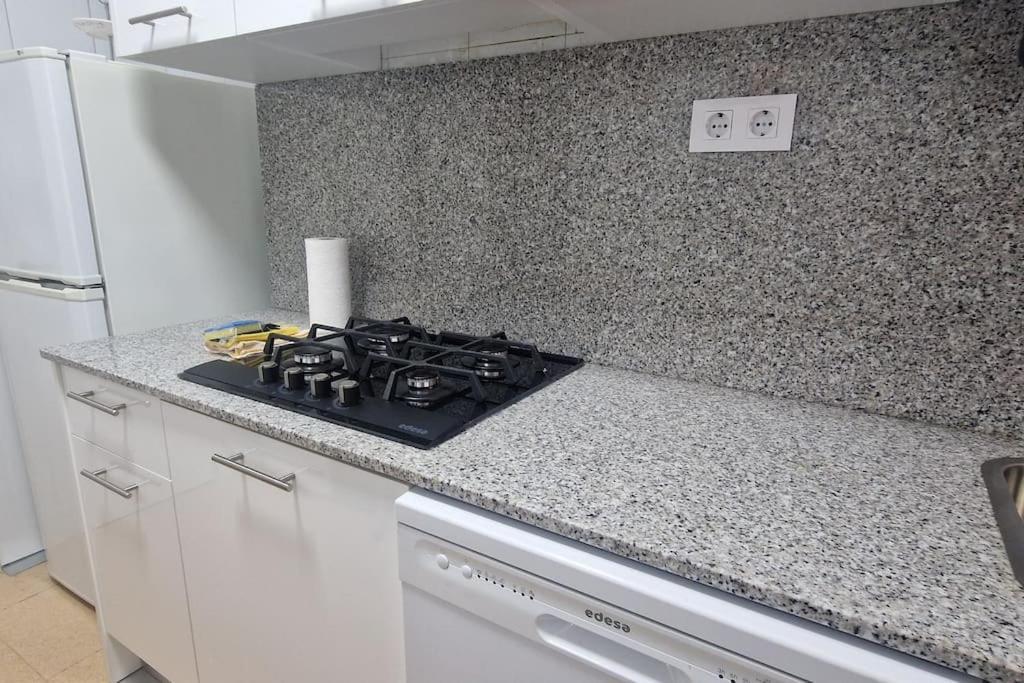 Apartamento En Oviedo 646A Buitenkant foto