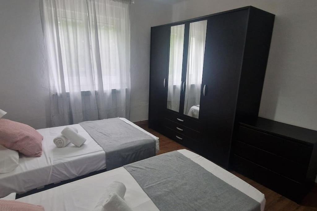Apartamento En Oviedo 646A Buitenkant foto