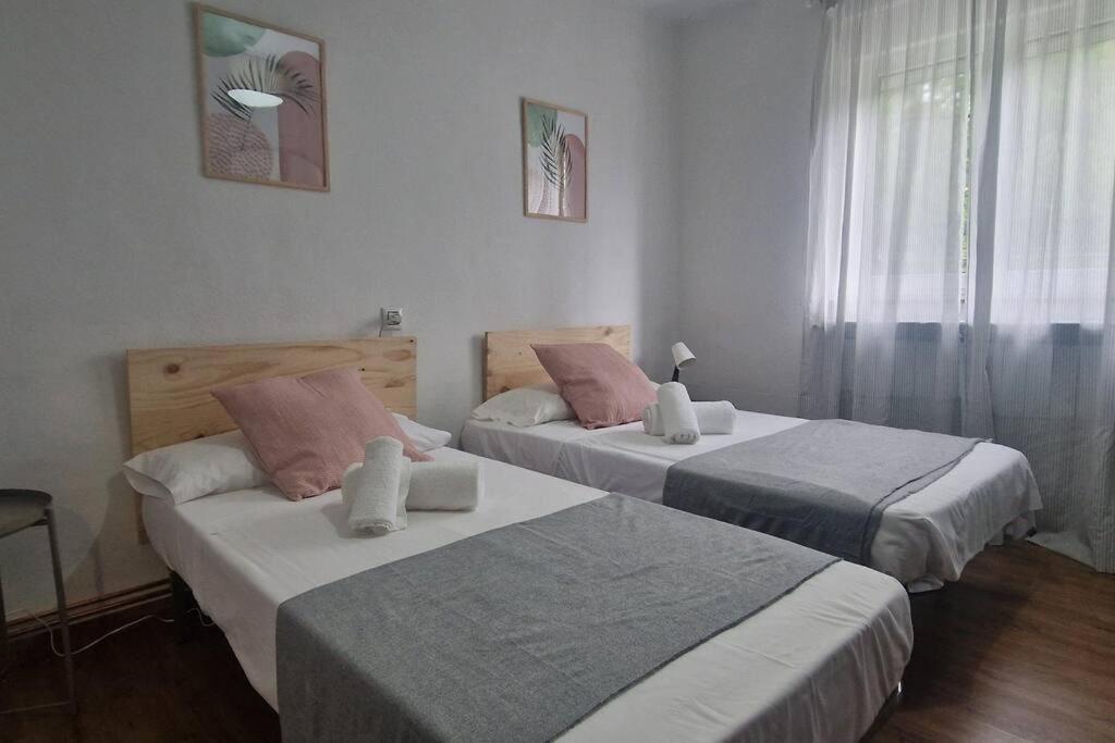 Apartamento En Oviedo 646A Buitenkant foto
